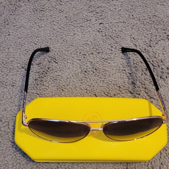 SWAROVSKI SUNGLASSES - Picture 7 of 8